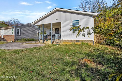 Tiny photo for 3935 Skyline Drive, Knoxville, TN 37914 (MLS # 1320992)