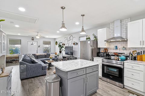 Tiny photo for 3935 Skyline Drive, Knoxville, TN 37914 (MLS # 1320992)