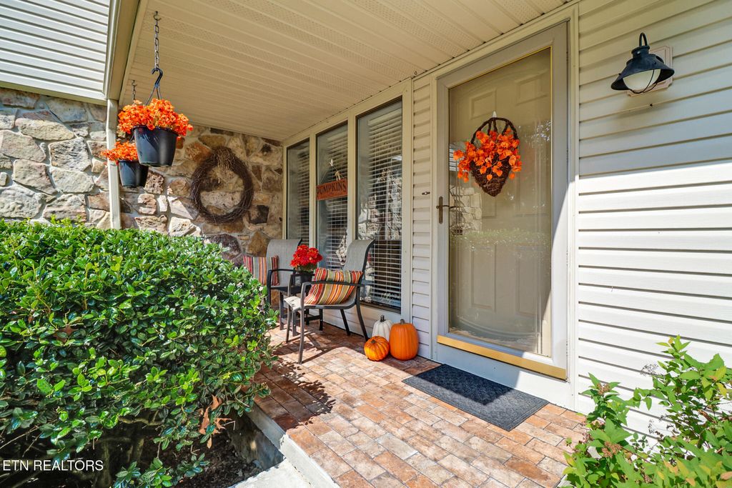 Photo of 154 Anglewood Drive, Fairfield Glade, TN 38558 (MLS # 1315237)