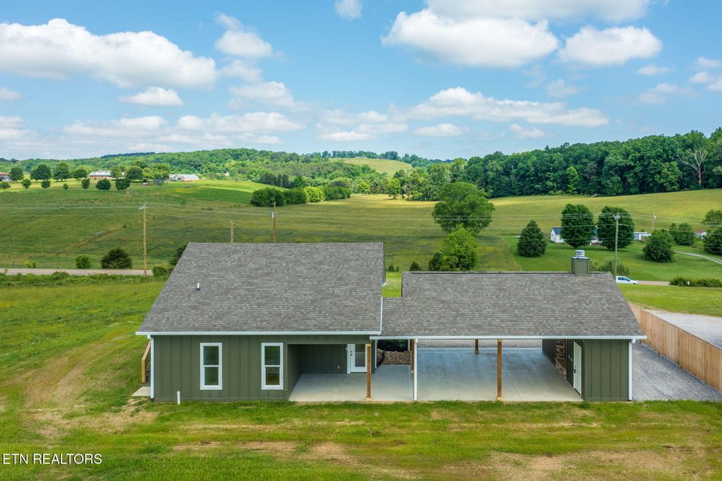 Photo of 2384 Valley Home Rd, Talbott, TN 37877 (MLS # 1339769)