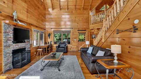 Tiny photo for 1123 Towering Oaks Drive, Sevierville, TN 37876 (MLS # 1349396)
