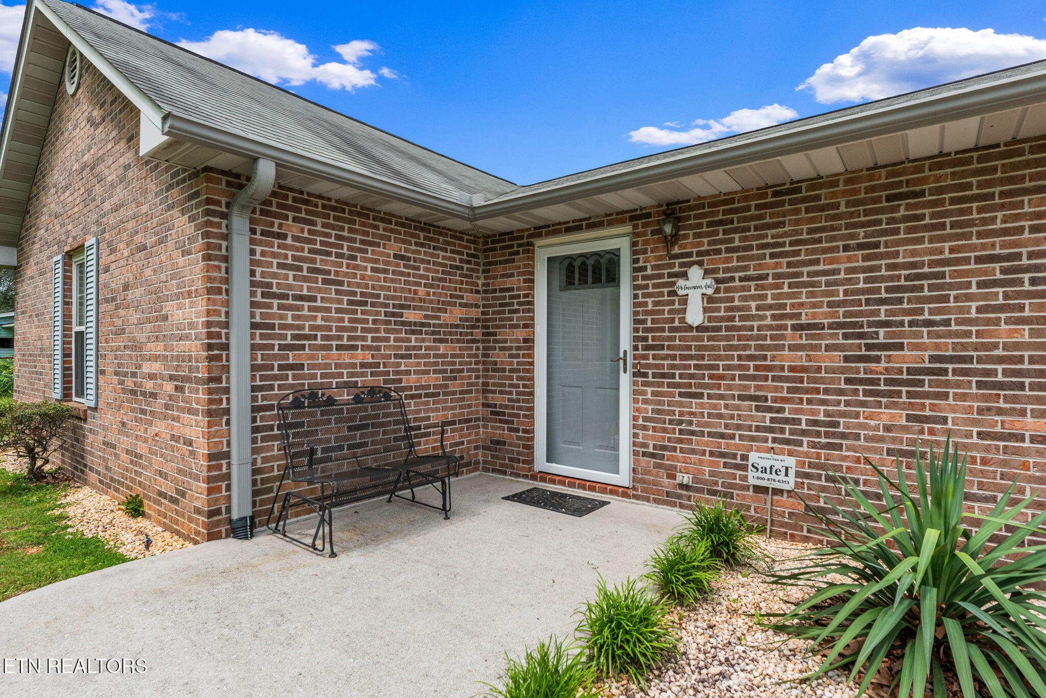 7315 Ridgeview Rd