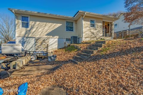 Tiny photo for 2315 Chillicothe St, Knoxville, TN 37921 (MLS # 1327151)
