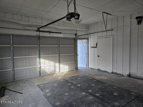 Tiny photo for 124 Lakeshire Drive, Crossville, TN 38558 (MLS # 1335665)
