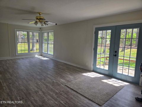 Tiny photo for 124 Lakeshire Drive, Crossville, TN 38558 (MLS # 1335665)