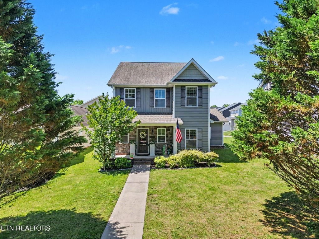Photo of 503 Broadberry Ave, Oak Ridge, TN 37830 (MLS # 1340323)