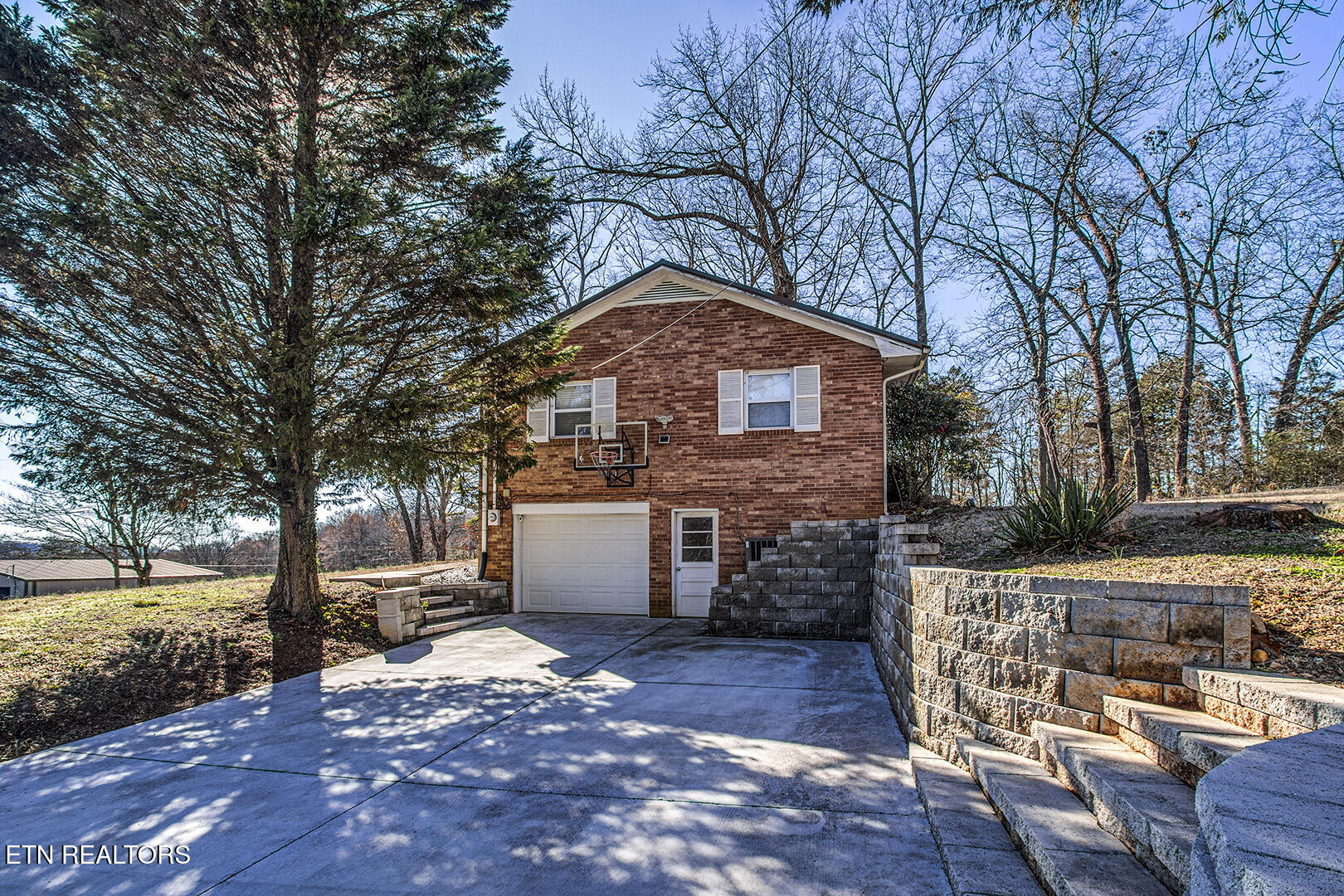 105 Port Madison Drive