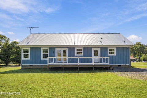 Tiny photo for 372 County Road 105, Athens, TN 37303 (MLS # 1355574)