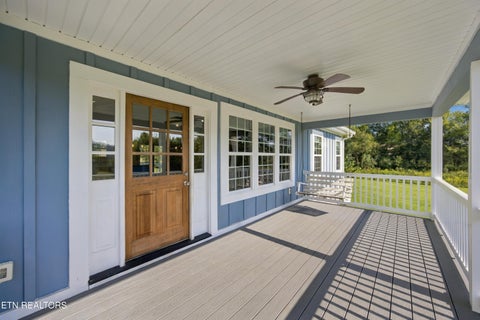 Tiny photo for 372 County Road 105, Athens, TN 37303 (MLS # 1355574)