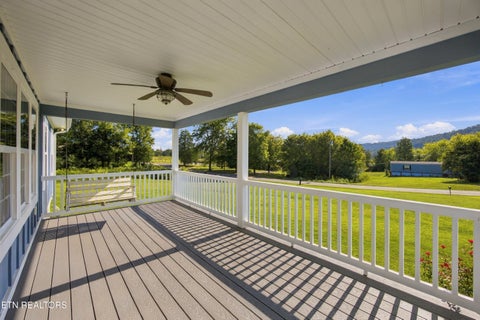Tiny photo for 372 County Road 105, Athens, TN 37303 (MLS # 1355574)