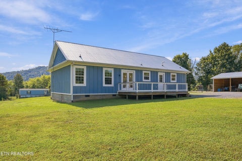 Tiny photo for 372 County Road 105, Athens, TN 37303 (MLS # 1355574)