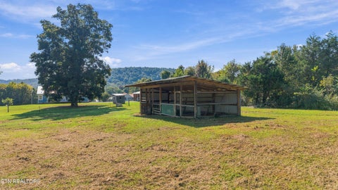 Tiny photo for 372 County Road 105, Athens, TN 37303 (MLS # 1355574)