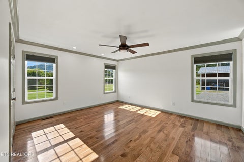 Tiny photo for 372 County Road 105, Athens, TN 37303 (MLS # 1355574)