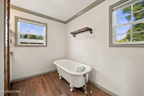 Tiny photo for 372 County Road 105, Athens, TN 37303 (MLS # 1355574)