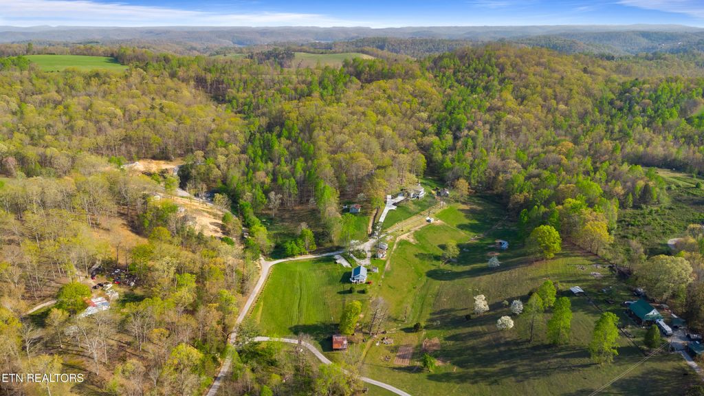 Photo of 238 Mac Ivey Lane, LaFollette, TN 37766 (MLS # 1305990)