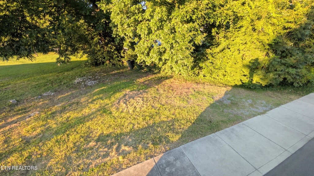 Photo of 606 Railroad St, Sevierville, TN 37862 (MLS # 1350618)