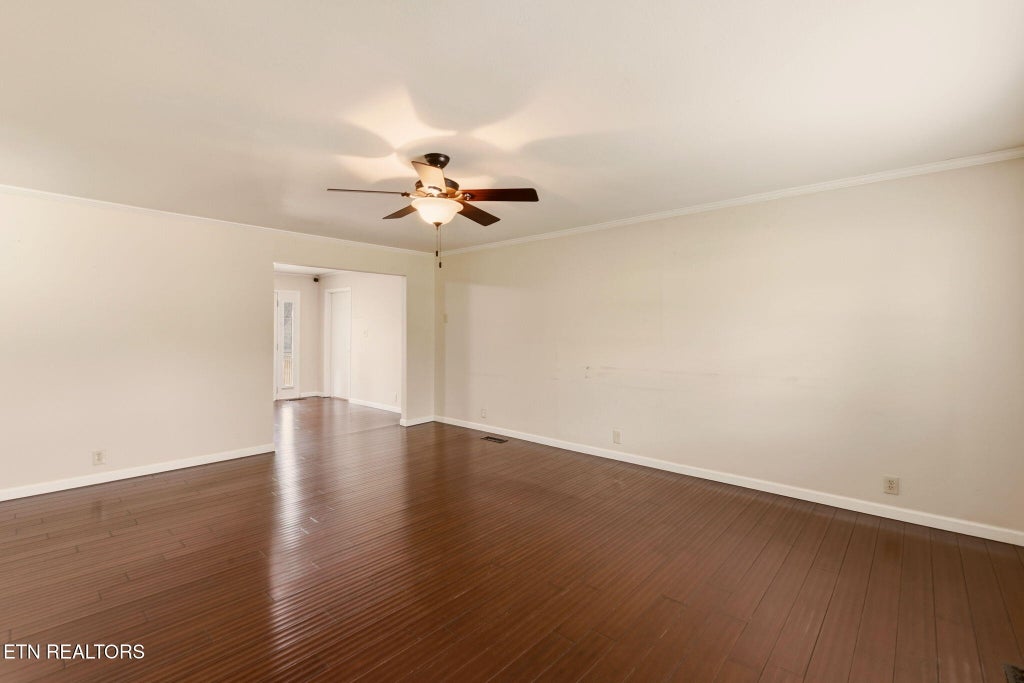 Photo of 401 Delozier Lane, Rockwood, TN 37854 (MLS # 1358675)