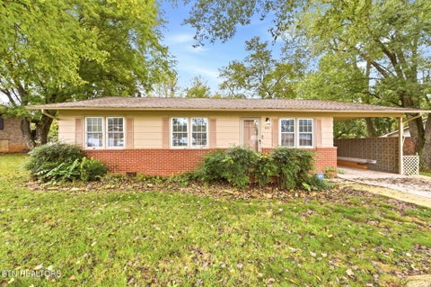 Photo of 401 Delozier Lane, Rockwood, TN 37854 (MLS # 1358675)