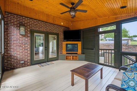 Tiny photo for 516 Scenic Drive, Knoxville, TN 37919 (MLS # 1344651)