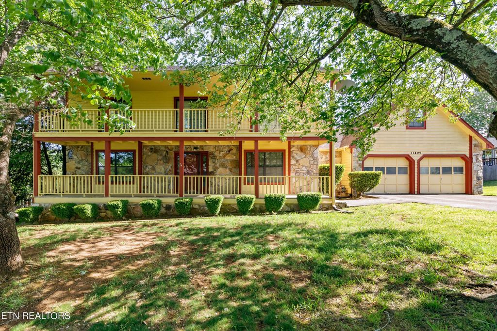 Photo of 11429 Hickory Springs Drive, Knoxville, TN 37932 (MLS # 1337986)