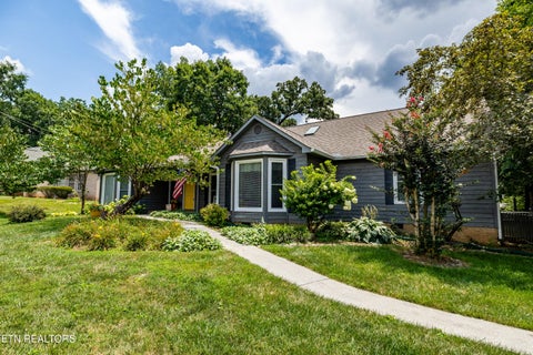 Tiny photo for 3216 Roanoke Circle, Knoxville, TN 37920 (MLS # 1348547)