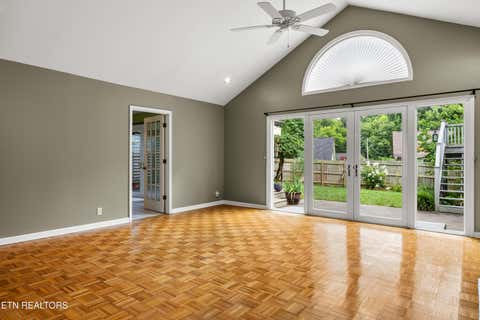 Tiny photo for 3216 Roanoke Circle, Knoxville, TN 37920 (MLS # 1348547)