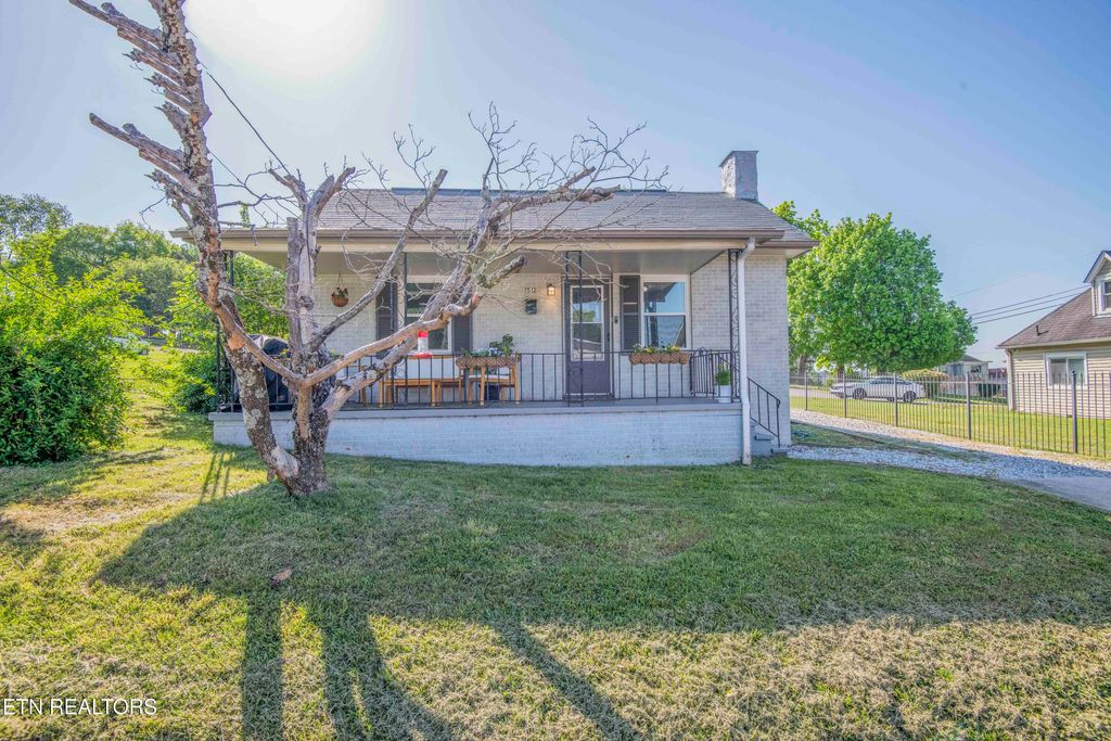 Photo of 1512 Pickett Ave, Knoxville, TN 37921 (MLS # 1338122)