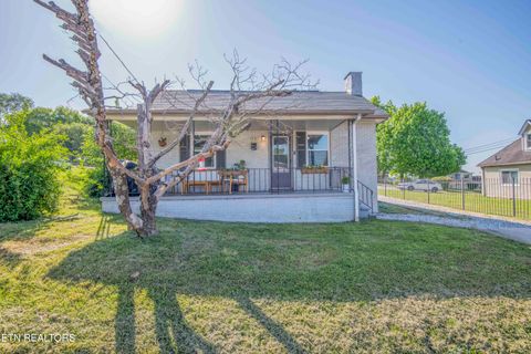 Photo of 1512 Pickett Ave, Knoxville, TN 37921 (MLS # 1338122)