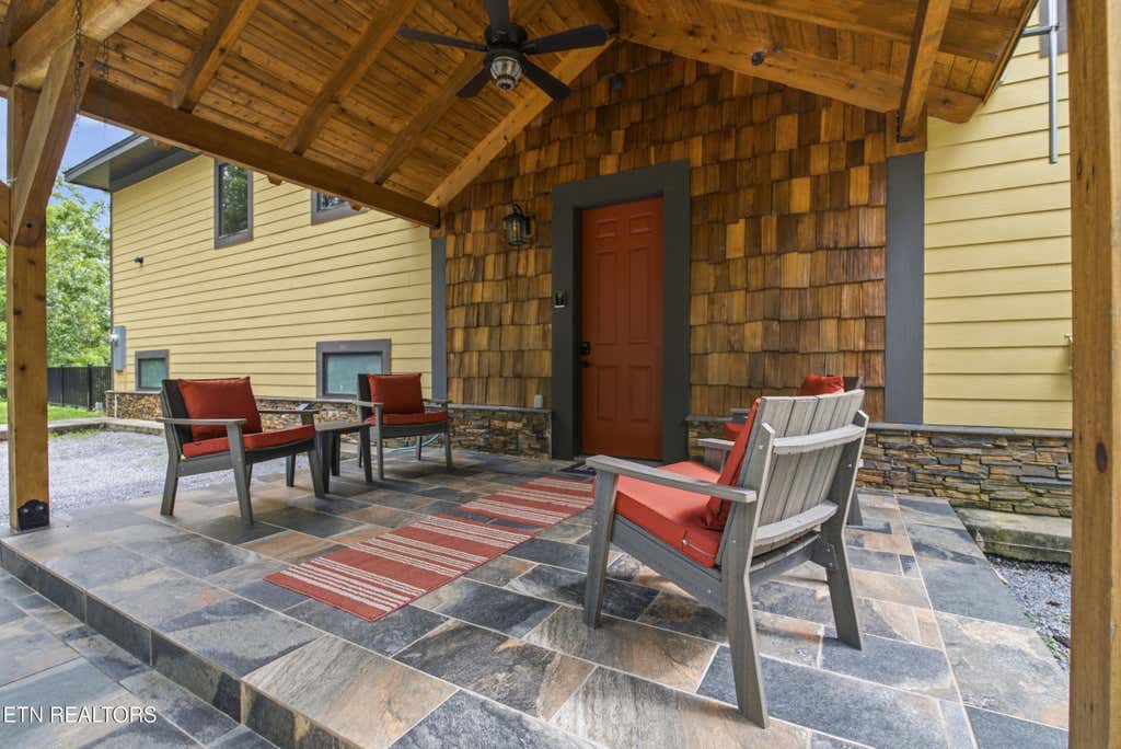 Photo of 3208 Tanglewood Drive, Sevierville, TN 37876 (MLS # 1351800)