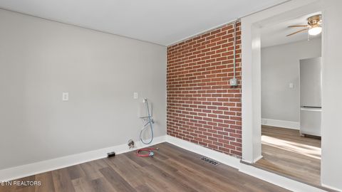 Tiny photo for 1430 Russell St, Morristown, TN 37813 (MLS # 1337357)