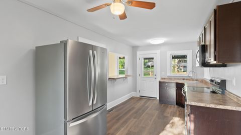 Tiny photo for 1430 Russell St, Morristown, TN 37813 (MLS # 1337357)