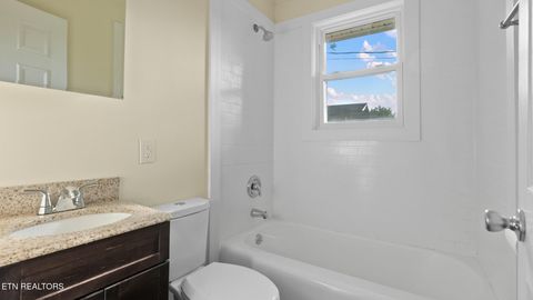 Tiny photo for 1430 Russell St, Morristown, TN 37813 (MLS # 1337357)