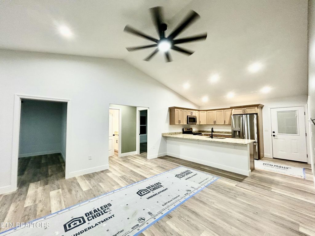 Photo of 6307 Osage Rd, Crossville, TN 38572 (MLS # 1313457)