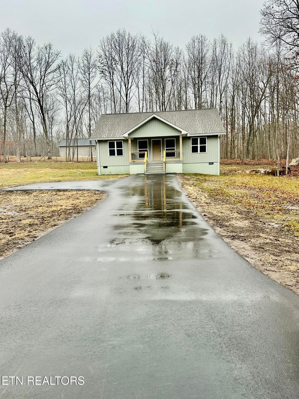 Photo of 6307 Osage Rd, Crossville, TN 38572 (MLS # 1313457)