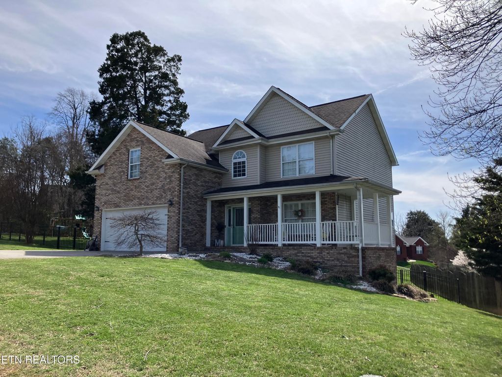 Photo of 4810 Basenger Drive, Knoxville, TN 37938 (MLS # 1333025)