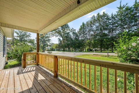 Tiny photo for 429 Woodlawn Pike, Knoxville, TN 37920 (MLS # 1353729)