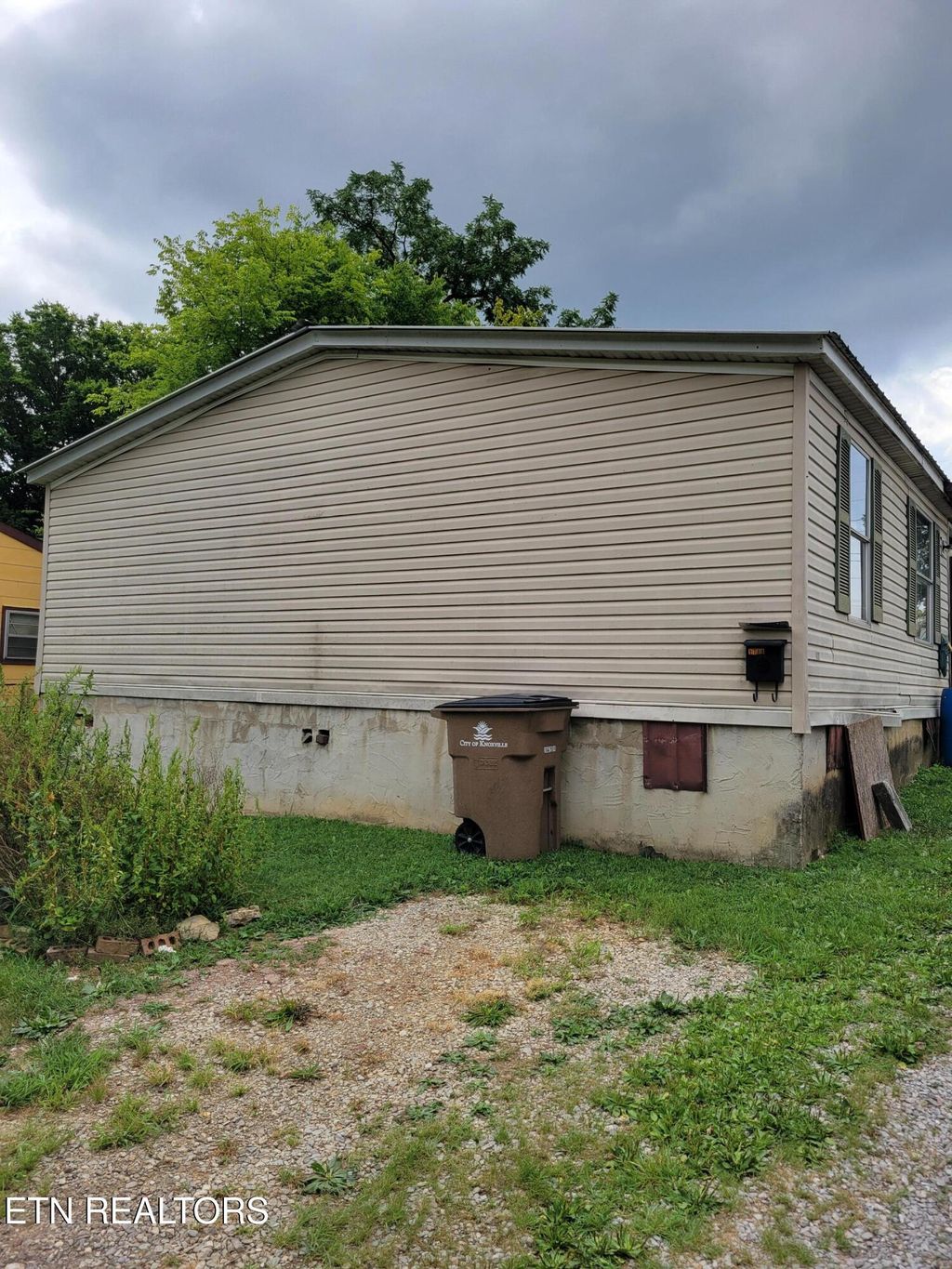 Photo of 1718 Connecticut Ave, Knoxville, TN 37921 (MLS # 1332942)
