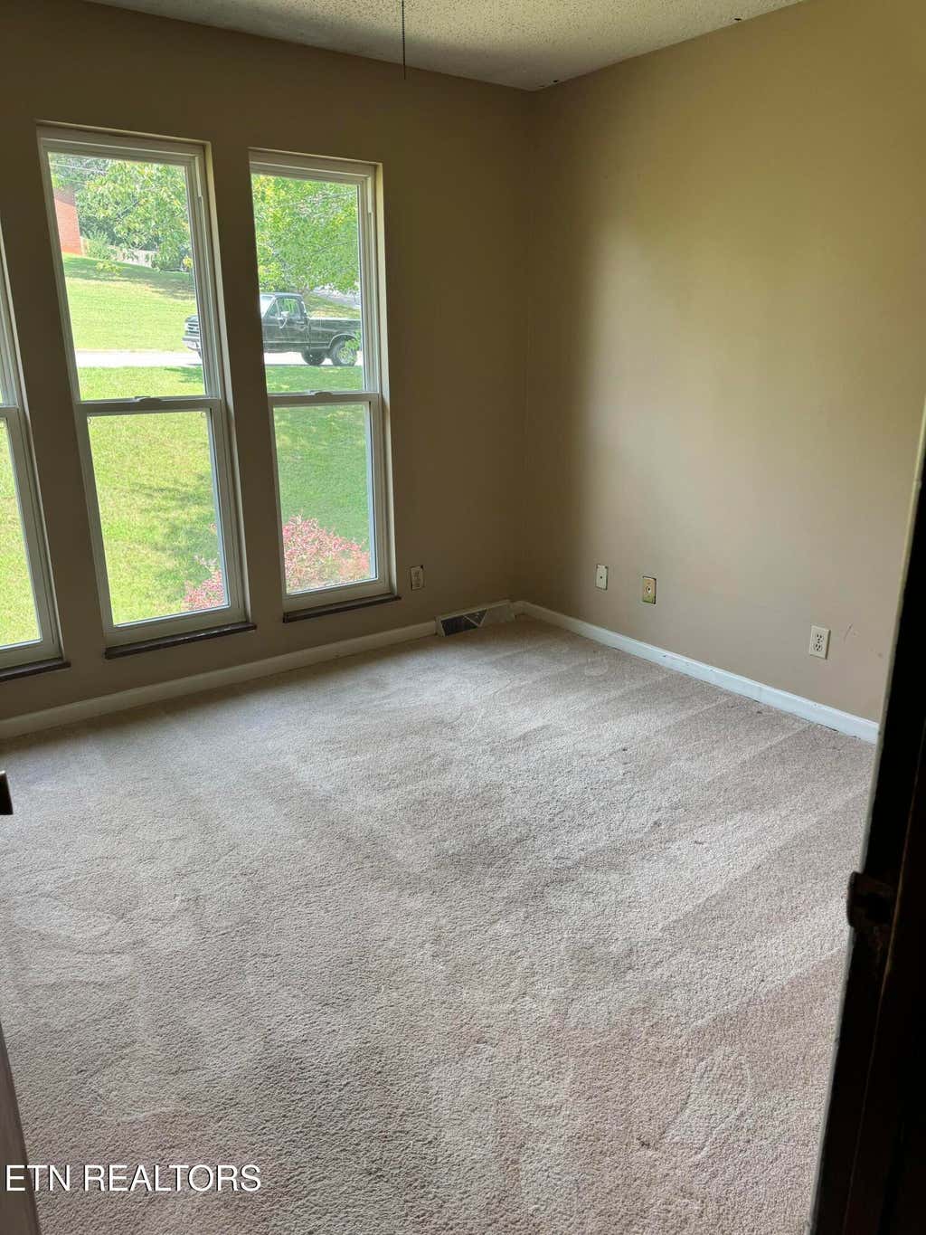 Photo of 11916 Berwick Lane, Knoxville, TN 37934 (MLS # 1350767)