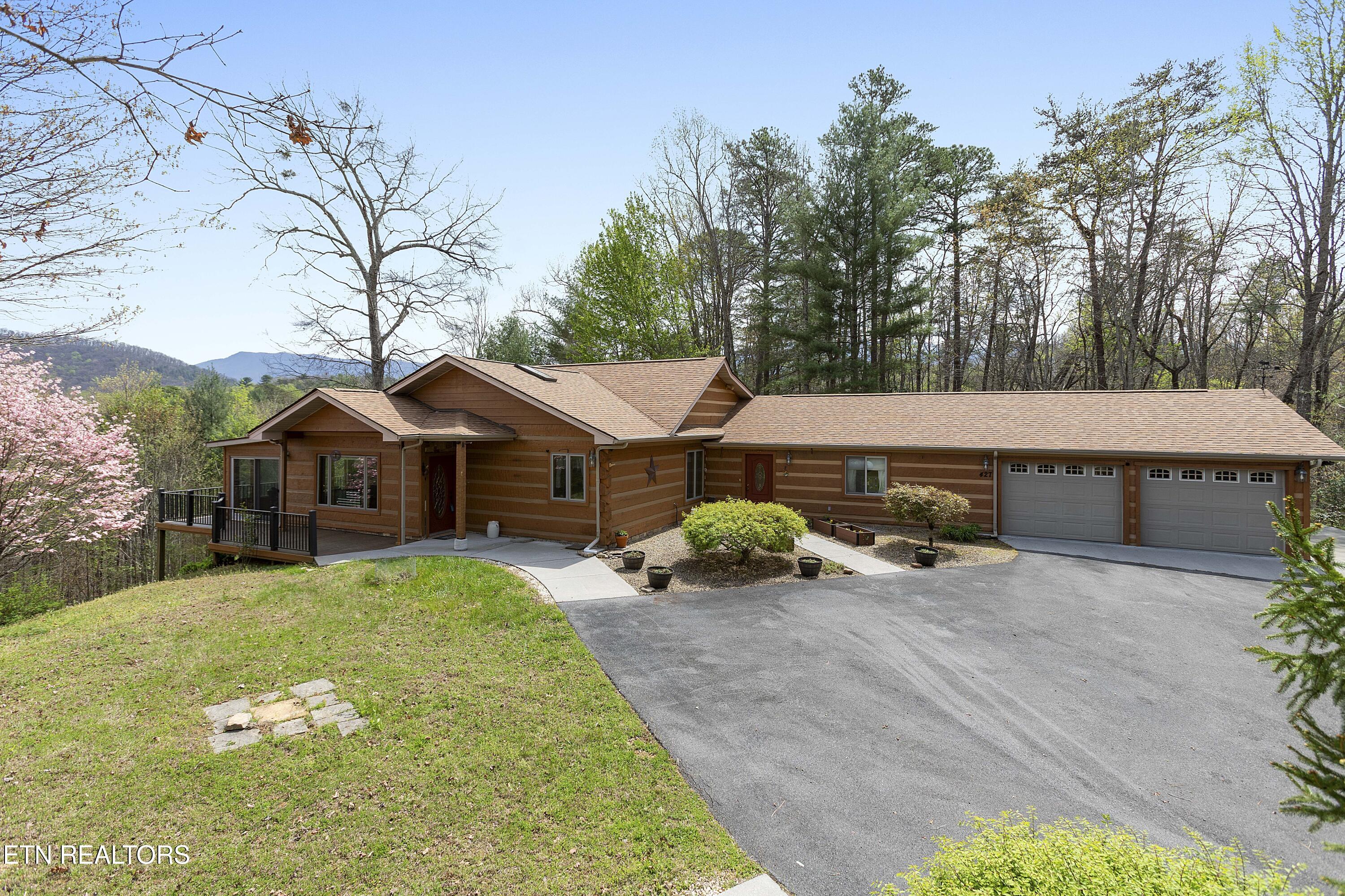 427 Gold Rd