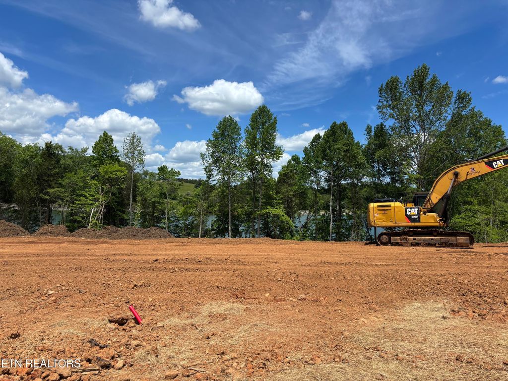 Photo of 130 Agaya Tr, Vonore, TN 37885 (MLS # 1338652)