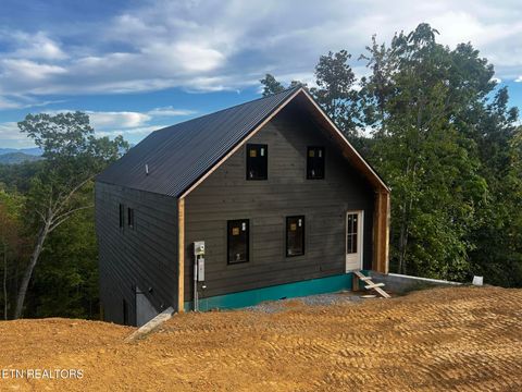 Photo of 1863 Bluff Ridge Rd, Sevierville, TN 37876 (MLS # 1317610)