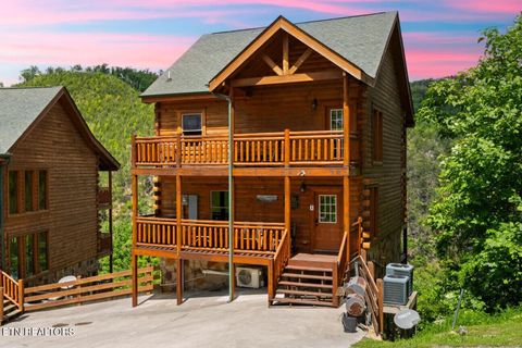 1230 Bird Nest Way Sevierville TN 37862
