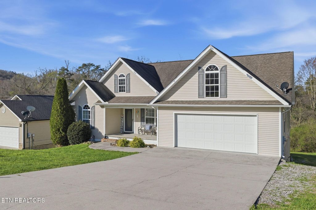 Photo of 130 Flag Stone Way, Clinton, TN 37716 (MLS # 1332834)