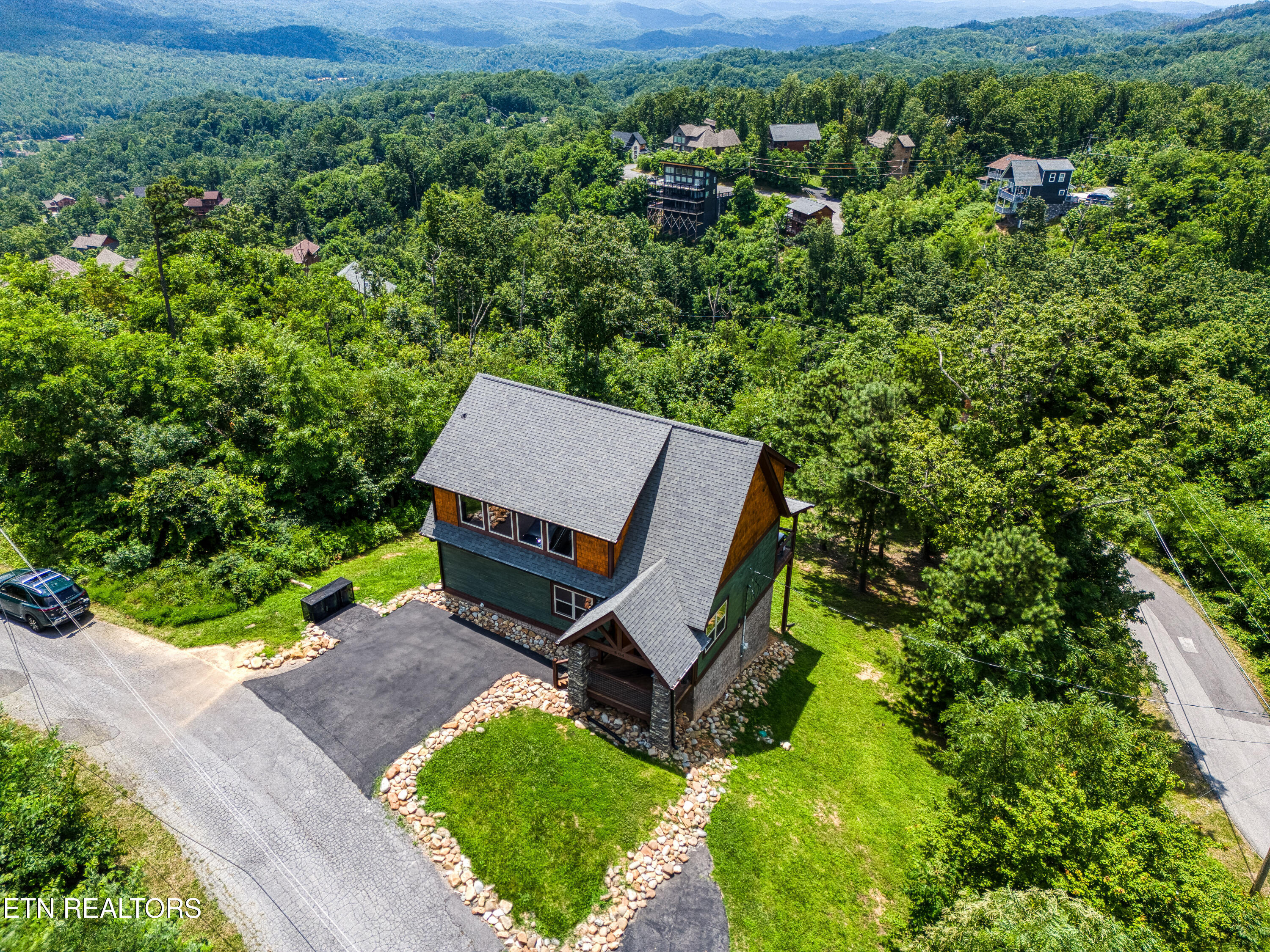 804 Upper Picadilly Lane