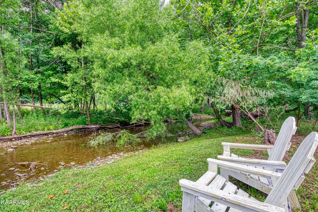 Photo of 5210 Knoxville Hwy, Oliver Springs, TN 37840 (MLS # 1232029)