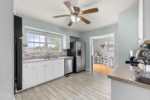 Tiny photo for 625 W Grinnell Circle, Knoxville, TN 37924 (MLS # 1342224)