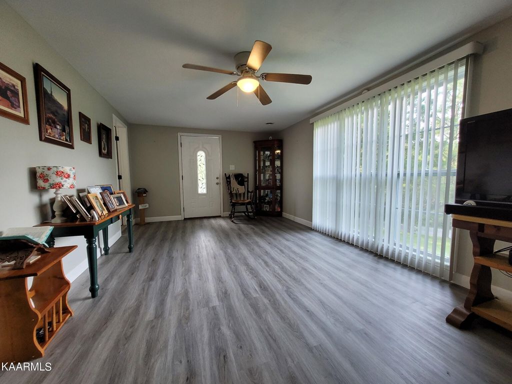 Photo of 3626 Chambers Rd, Rockford, TN 37853 (MLS # 1237234)