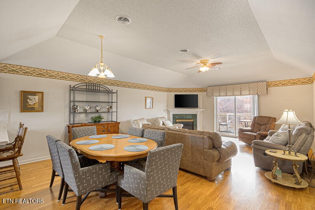 Photo of 205 Ogle Drive #554, Pigeon Forge, TN 37863 (MLS # 1285238)