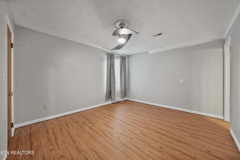 Tiny photo for 801 Valerie Lane, Knoxville, TN 37938 (MLS # 1326271)