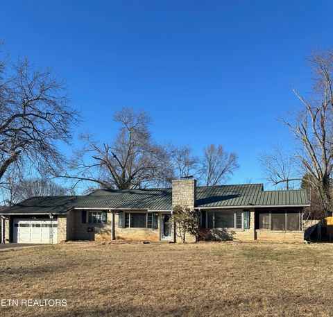 Photo of 3813 Maupin Drive, Knoxville, TN 37918 (MLS # 1329047)